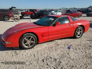 2003 Chevrolet Corvette with VIN 1G1YY22G635119334, listed as a Copart auction lot 76478444 with 47,150 mi miles and Salvage Title. Bid and sale history available at carsss.com. Image 1.