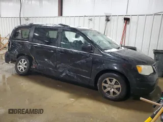 2009 Chrysler Town & Country Touring with VIN 2A8HR54169R665716, listed as a Copart auction lot 87646945 with 152,563 mi miles and Salvage Title. Bid and sale history available at DreamBid. Image 4.