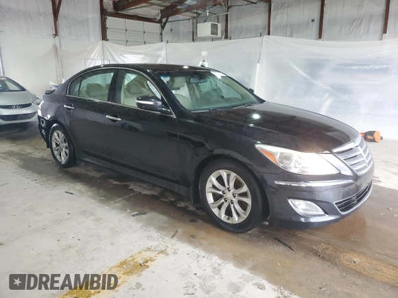 2012 Hyundai Genesis 3.8L z VIN KMHGC4DD4CU203315, wystawiony jako Copart lot #51670355 z przebiegiem 270 937 mil mil oraz Szkody całkowita. Historia ofert i sprzedaży dostępna na DreamBid. Obrazek 4.