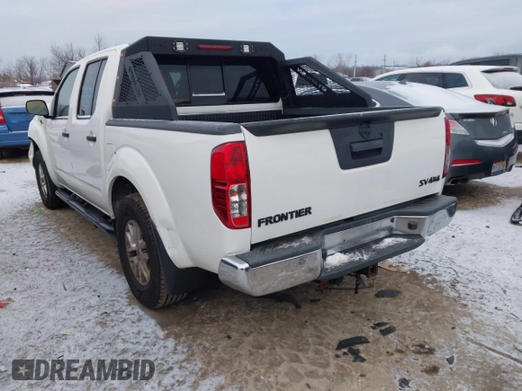 2019 Nissan Frontier SV z VIN 1N6AD0EV7KN777226, wystawiony jako IAAI lot #41374672 z przebiegiem 135 124 mil mil oraz . Historia ofert i sprzedaży dostępna na DreamBid. Obrazek 3.