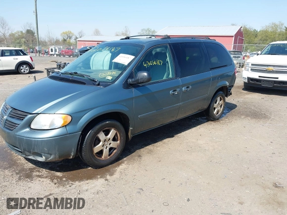 2005 Dodge Caravan SXT with VIN 2D8GP44L55R278834, listed as a IAAI auction lot 42056187 with 284,725 mi miles and . Bid and sale history available at DreamBid. Image 18.