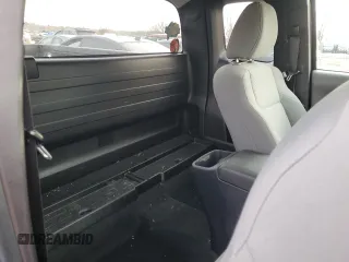 2020 Toyota Tacoma SR z VIN 3TYSX5ENXLT001734, wystawiony jako Copart lot #42916315 z przebiegiem 44 213 mil mil oraz Szkoda całkowita • Salvage title. Historia ofert i sprzedaży dostępna na DreamBid. Obrazek 10.