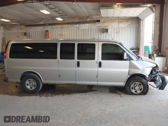 2012 Chevrolet Express Passenger LS с VIN 1GAZGZFG0C1187114, выставлен на аукционе IAAI как лот 42462288 с пробегом 293 657 миль миль и . История ставок и продаж доступна на DreamBid. Изображение 13.