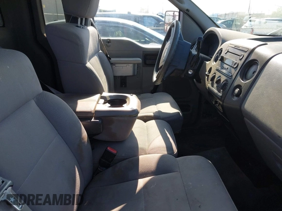 2006 Ford F-150 XL with VIN 1FTRF12266NB81272, listed as a IAAI auction lot 42383652 with 197,486 mi miles and . Bid and sale history available at DreamBid. Image 5.