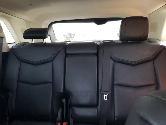 2019 Cadillac XT5 Luxury AWD z VIN 1GYKNDRS1KZ286553, wystawiony jako Copart lot #47105245 z przebiegiem 76 113 mil mil oraz Szkody całkowita. Historia ofert i sprzedaży dostępna na DreamBid. Obrazek 10.