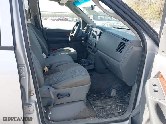 2006 Dodge Ram 1500 SLT with VIN 1D7HA18256S631289, listed as a IAAI auction lot 41872624 with 238,721 mi miles. Bid and sale history available at carsss.com. Image 5.