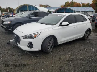 2020 Hyundai Elantra GT with VIN KMHH35LE2LU137688, listed as a Copart auction lot 75752044 with 76,200 mi miles and Salvage Title. Bid and sale history available at carsss.com. Image 1.