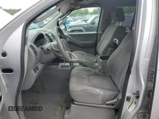2006 Nissan Frontier SE с VIN 1N6AD07W96C463424, выставлен на аукционе Copart как лот 61153515 с пробегом 176 992 миль миль и Чистый • Clean title. История ставок и продаж доступна на DreamBid. Изображение 7.