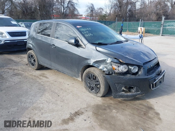 2014 Chevrolet Sonic LT with VIN 1G1JC6SG6E4121407, listed as a IAAI auction lot 41671918 with 137,517 mi miles. Bid and sale history available at carsss.com. Image 1.