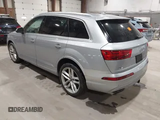 2018 Audi Q7 Prestige z VIN WA1VAAF72JD039884, wystawiony jako IAAI lot #42333152 z przebiegiem 207 619 mil mil oraz . Historia ofert i sprzedaży dostępna na DreamBid. Obrazek 3.