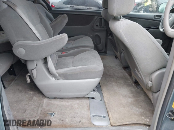 2005 Toyota Sienna CE with VIN 5TDZA23C35S227399, listed as a IAAI auction lot 42360622 with 278,338 mi miles and . Bid and sale history available at DreamBid. Image 8.