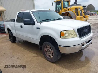 2006 Ford F-150 XLT with VIN 1FTPX14556FA59251, listed as a IAAI auction lot 42655821 with 210,472 mi miles and . Bid and sale history available at DreamBid. Image 1.