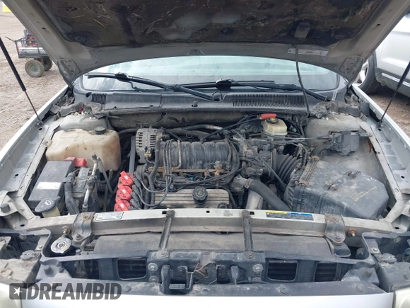 2002 Buick LeSabre Custom with VIN 1G4HP54K22U284178, listed as a IAAI auction lot 41957835 with 240,513 mi miles and . Bid and sale history available at carsss.com. Image 10.
