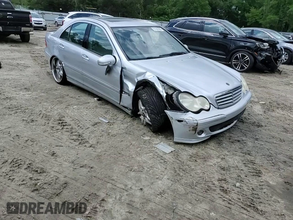 2006 Mercedes-Benz C 280 Luxury with VIN WDBRF54H56A871433, listed as a Copart auction lot 57302905 with 127,105 mi miles and Salvage title. Bid and sale history available at DreamBid. Image 14.