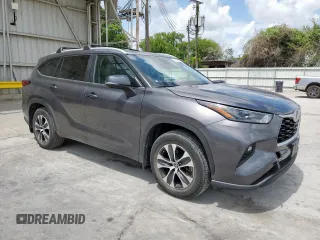 2023 Toyota Highlander L with VIN 5TDKDRAHXPS013500, listed as a Copart auction lot 60070025 with 40,788 mi miles and Salvage title. Bid and sale history available at DreamBid. Image 4.