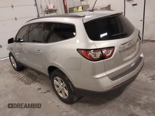 2014 Chevrolet Traverse LT with VIN 1GNKRGKD9EJ149541, listed as a IAAI auction lot 41945942 with 186,531 mi miles. Bid and sale history available at carsss.com. Image 3.