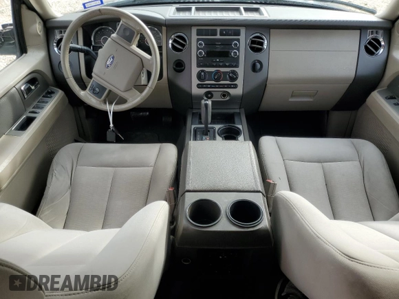 2008 Ford Expedition Max SSV z VIN 1FMFK15588LA14734, wystawiony jako Copart lot #83974404 z przebiegiem 205 662 mil mil oraz Szkoda całkowita • Salvage title. Historia ofert i sprzedaży dostępna na DreamBid. Obrazek 8.