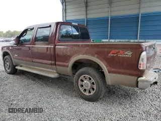 2005 Ford Super Duty F-250 XL with VIN 1FTSW21P65EC58581, listed as a Copart auction lot 71998364 with 328,440 mi miles and Salvage Title. Bid and sale history available at carsss.com. Image 2.