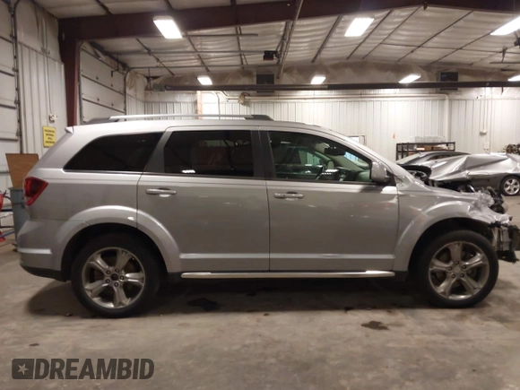 2016 Dodge Journey Crossroad Plus with VIN 3C4PDDGG7GT180054, listed as a IAAI auction lot 42255291 with 171,142 mi miles and . Bid and sale history available at DreamBid. Image 13.
