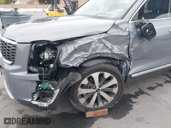 2020 Kia Telluride EX z VIN 5XYP34HC6LG068233, wystawiony jako IAAI lot #42370717 z przebiegiem 27 329 mil mil oraz . Historia ofert i sprzedaży dostępna na DreamBid. Obrazek 6.