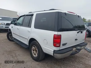 1999 Ford Expedition XLT with VIN 1FMRU1762XLC39498, listed as a IAAI auction lot 41870424 with 281,478 mi miles and . Bid and sale history available at DreamBid. Image 3.