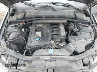 2007 BMW 3 Series 328i with VIN WBAVS13587FX15951, listed as a IAAI auction lot 41530164 with 153,051 mi miles. Bid and sale history available at carsss.com. Image 10.