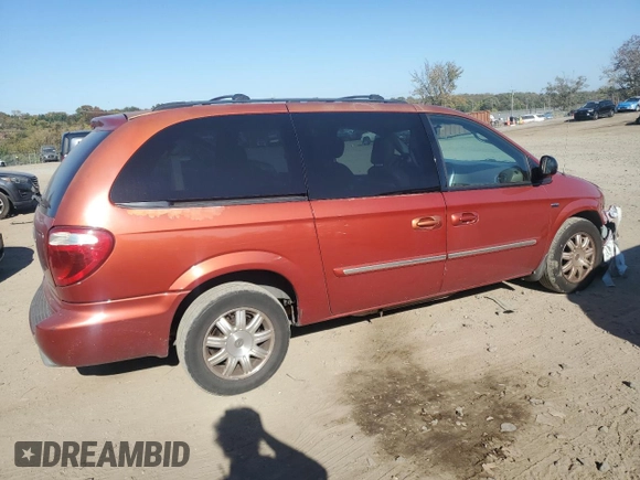 2006 Chrysler Town & Country LWB Touring with VIN 2A4GP54L56R692860, listed as a Copart auction lot 76785824 with 201,324 mi miles and Salvage Title. Bid and sale history available at carsss.com. Image 3.