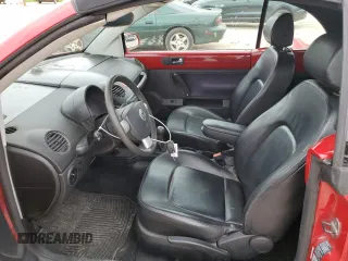 2006 Volkswagen Beetle z VIN 3VWRF31Y56M303323, wystawiony jako Copart lot #57955075 z przebiegiem 87 996 mil mil oraz Szkoda całkowita • Salvage title. Historia ofert i sprzedaży dostępna na DreamBid. Obrazek 7.
