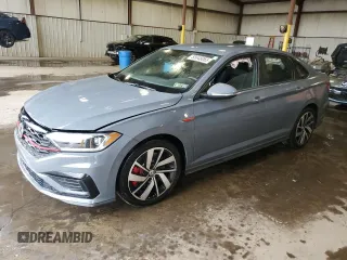 2021 Volkswagen Jetta GLI S z VIN 3VW6T7BU6MM046720, wystawiony jako Copart lot #55648065 z przebiegiem 56 962 mil mil oraz Szkody całkowita. Historia ofert i sprzedaży dostępna na DreamBid. Obrazek 1.