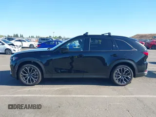 2025 Mazda CX-70 Premium Plus with VIN JM3KJEHA8S1100304, listed as a IAAI auction lot 42261867 with 2,678 mi miles and . Bid and sale history available at DreamBid. Image 14.