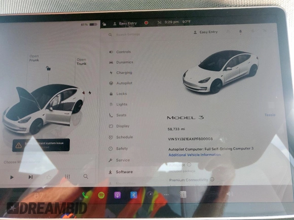 2023 Tesla Model 3 z VIN 5YJ3E1EAXPF600008, wystawiony jako Copart lot #61063675 z przebiegiem 58 733 mil mil oraz Szkoda całkowita • Salvage title. Historia ofert i sprzedaży dostępna na DreamBid. Obrazek 9.