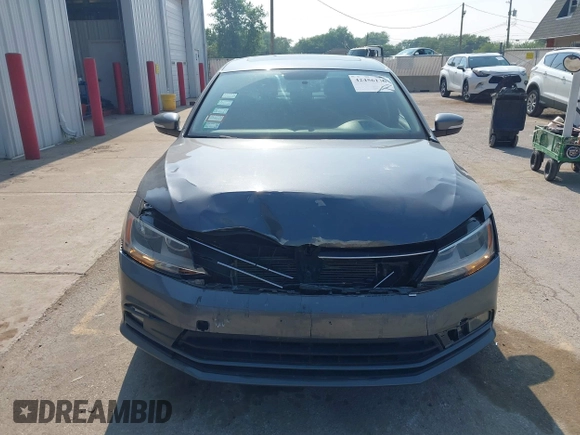 2015 Volkswagen Jetta SE with VIN 3VWD07AJ2FM310154, listed as a IAAI auction lot 42456136 with 96,979 mi miles and . Bid and sale history available at DreamBid. Image 12.