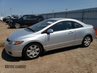 2008 Honda Civic Cpe LX with VIN 2HGFG12628H562634, listed as a Copart auction lot 62737574 with 96,813 mi miles and Salvage Title. Bid and sale history available at carsss.com. Image 1.