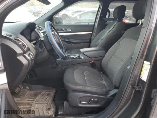 2017 Ford Explorer XLT with VIN 1FM5K8D85HGD83429, listed as a Copart auction lot 77774024 with 98,160 mi miles and Salvage Title. Bid and sale history available at carsss.com. Image 7.