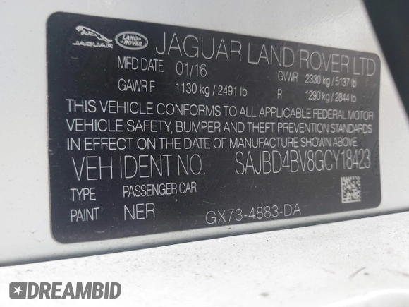 2016 Jaguar XF 35t Premium with VIN SAJBD4BV8GCY18423, listed as a IAAI auction lot 41712643 with 92,393 mi miles. Bid and sale history available at carsss.com. Image 9.