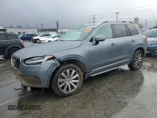 2018 Volvo XC90 Momentum with VIN YV4102PK9J1350355, listed as a Copart auction lot 44346395 with 53,574 mi miles and Salvage Title. Bid and sale history available at carsss.com. Image 1.