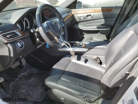 2014 Mercedes-Benz E-Class E 350 Luxury with VIN WDDHF8JB1EB007783, listed as a Copart auction lot 48137785 with 114,605 mi miles and Salvage Title. Bid and sale history available at carsss.com. Image 7.