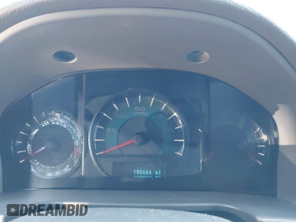 2010 Ford Fusion SE with VIN 3FAHP0HA0AR279436, listed as a IAAI auction lot 42627235 with 190,666 mi miles and . Bid and sale history available at DreamBid. Image 7.