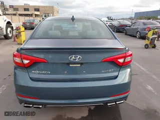 2015 Hyundai Sonata 2.0T Sport with VIN 5NPE34AB5FH232013, listed as a IAAI auction lot 41500098 with 133,725 mi miles. Bid and sale history available at carsss.com. Image 16.