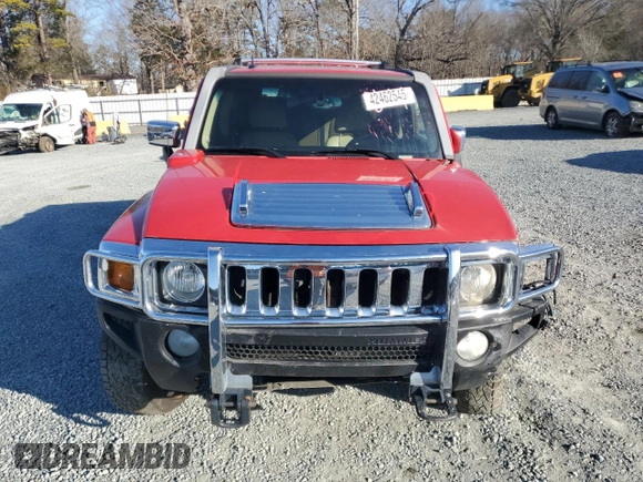2006 Hummer H3 z VIN 5GTDN136X68208799, wystawiony jako Copart lot #42462545 z przebiegiem 104 231 mil mil oraz Szkody całkowita. Historia ofert i sprzedaży dostępna na DreamBid. Obrazek 5.
