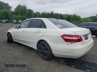 2010 Mercedes-Benz E 350 Luxury с VIN WDDHF8HB6AA239804, выставлен на аукционе Copart как лот 59476645 с пробегом 140 636 миль миль и Списание • Salvage title. История ставок и продаж доступна на DreamBid. Изображение 2.