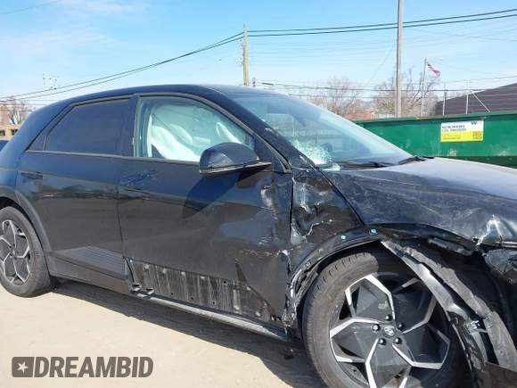 2024 Hyundai Ioniq 5 SE z VIN KM8KMDDF1RU328936, wystawiony jako IAAI lot #41983318 z przebiegiem 16 900 mil mil oraz . Historia ofert i sprzedaży dostępna na DreamBid. Obrazek 20.