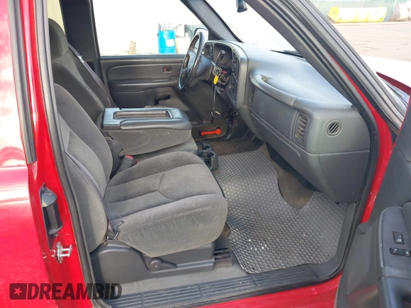 2005 Chevrolet Silverado 1500 Z71 with VIN 1GCEK19B75E124688, listed as a IAAI auction lot 41897171 with 101,547 mi miles and . Bid and sale history available at DreamBid. Image 5.