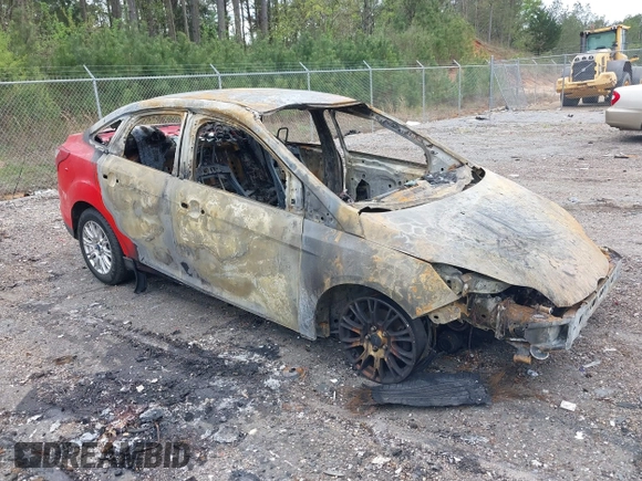 2012 Ford Focus SE with VIN 1FAHP3F20CL333459, listed as a IAAI auction lot 41866827 with Not provided miles and . Bid and sale history available at DreamBid. Image 1.