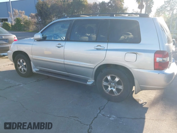 2004 Toyota Highlander z VIN JTEDP21A640004670, wystawiony jako IAAI lot #41539453 z przebiegiem 244 951 mil mil oraz . Historia ofert i sprzedaży dostępna na DreamBid. Obrazek 3.