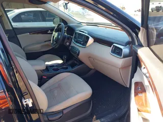 2016 Kia Sorento LX with VIN 5XYPGDA58GG137610, listed as a IAAI auction lot 41739192 with 141,516 mi miles and . Bid and sale history available at DreamBid. Image 5.