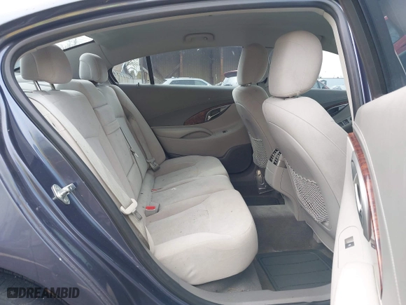 2013 Buick LaCrosse with VIN 1G4GA5ER8DF214507, listed as a IAAI auction lot 41939876 with 137,066 mi miles. Bid and sale history available at carsss.com. Image 8.
