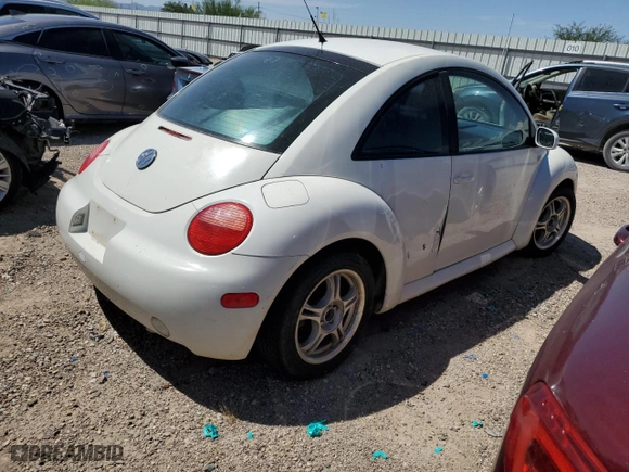 2001 Volkswagen New Beetle GLX with VIN 3VWDD21C71M435250, listed as a Copart auction lot 65546334 with NaN miles and Salvage Title. Bid and sale history available at carsss.com. Image 3.