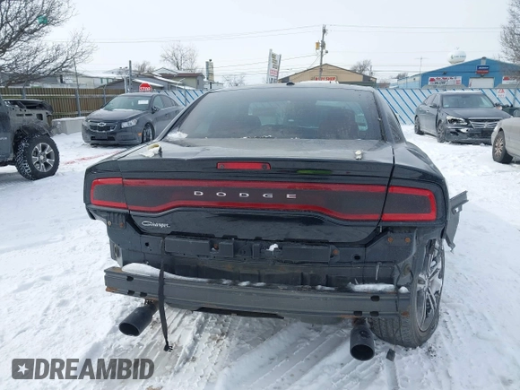 2014 Dodge Charger RT Plus with VIN 2C3CDXDT1EH224271, listed as a IAAI auction lot 41575773 with 91,629 mi miles. Bid and sale history available at carsss.com. Image 16.