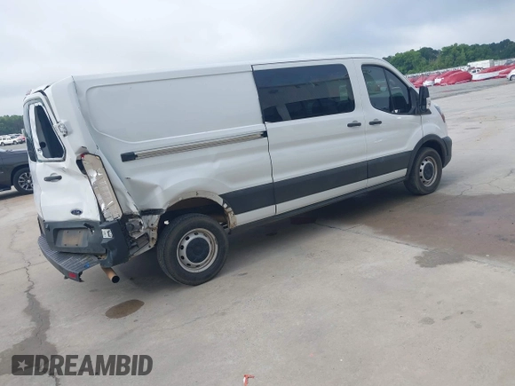 2023 Ford Transit Cargo с VIN 1FTBR1Y88PKA76644, выставлен на аукционе IAAI как лот 42382300 с пробегом 42 299 миль миль и . История ставок и продаж доступна на DreamBid. Изображение 4.